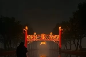 《山谷里的乐队》横版剧照 山谷中架起的简易舞台